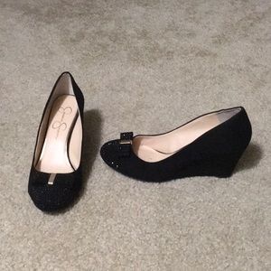 Super Cute Jessica Simpson black wedges